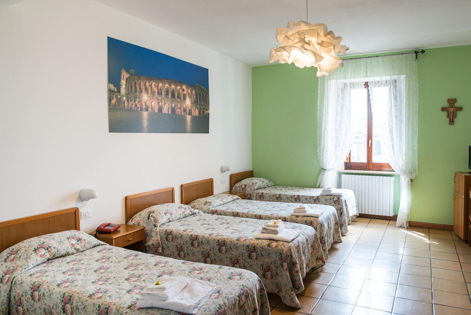 Albergo Ancajani Asyż Zewnętrze zdjęcie