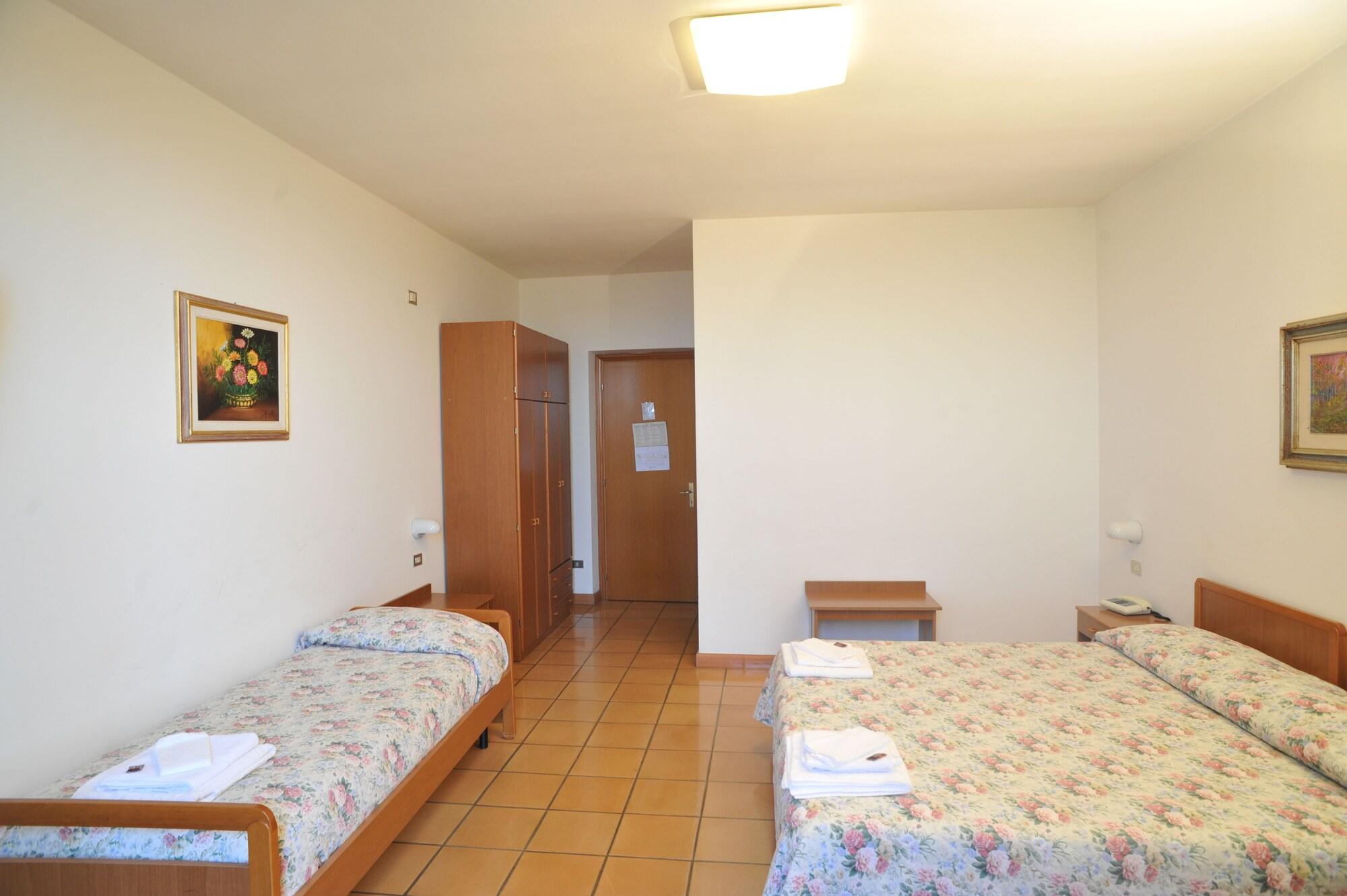 Albergo Ancajani Asyż Zewnętrze zdjęcie